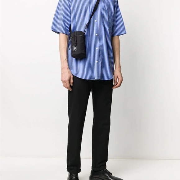 Black Unisex Crossbody AUTHENTIC Balenciaga Weekend Explorer Bag - Picture 8 of 8